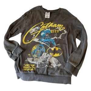 MARVEL BOYS BATMAN CREWNECK🖤SIZE 8- PRELOVED